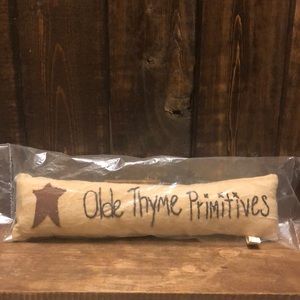 NEW - Olde Thyme Primitives Decorative Pillow